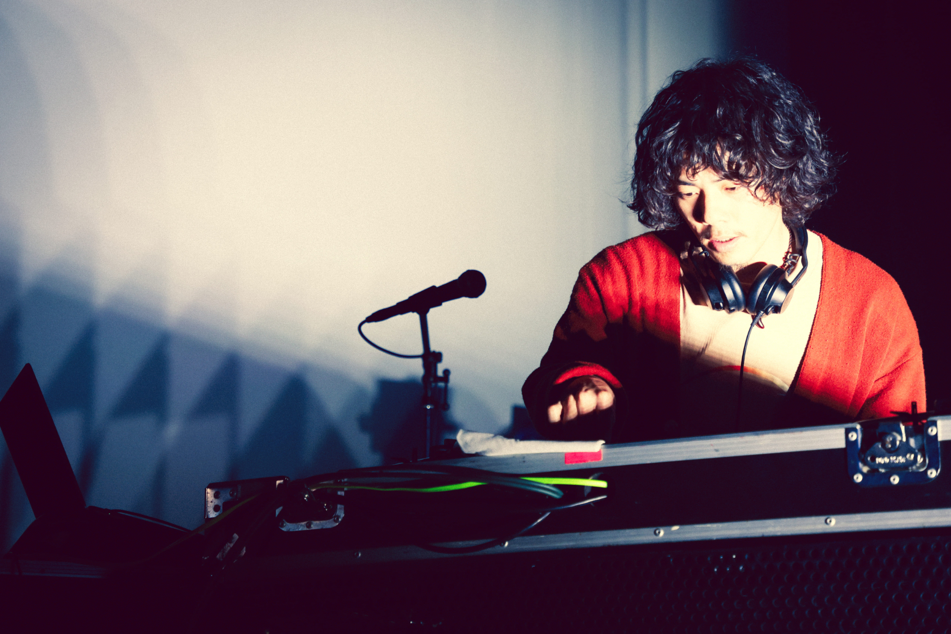 LIVE REPORT：Suchmos Asia Tour Sunburst 2025 横浜アリーナ・フジロック・Zepp Hanedaを経て 辿り着いたSuchmosというバンドの現在地 D0A6542a