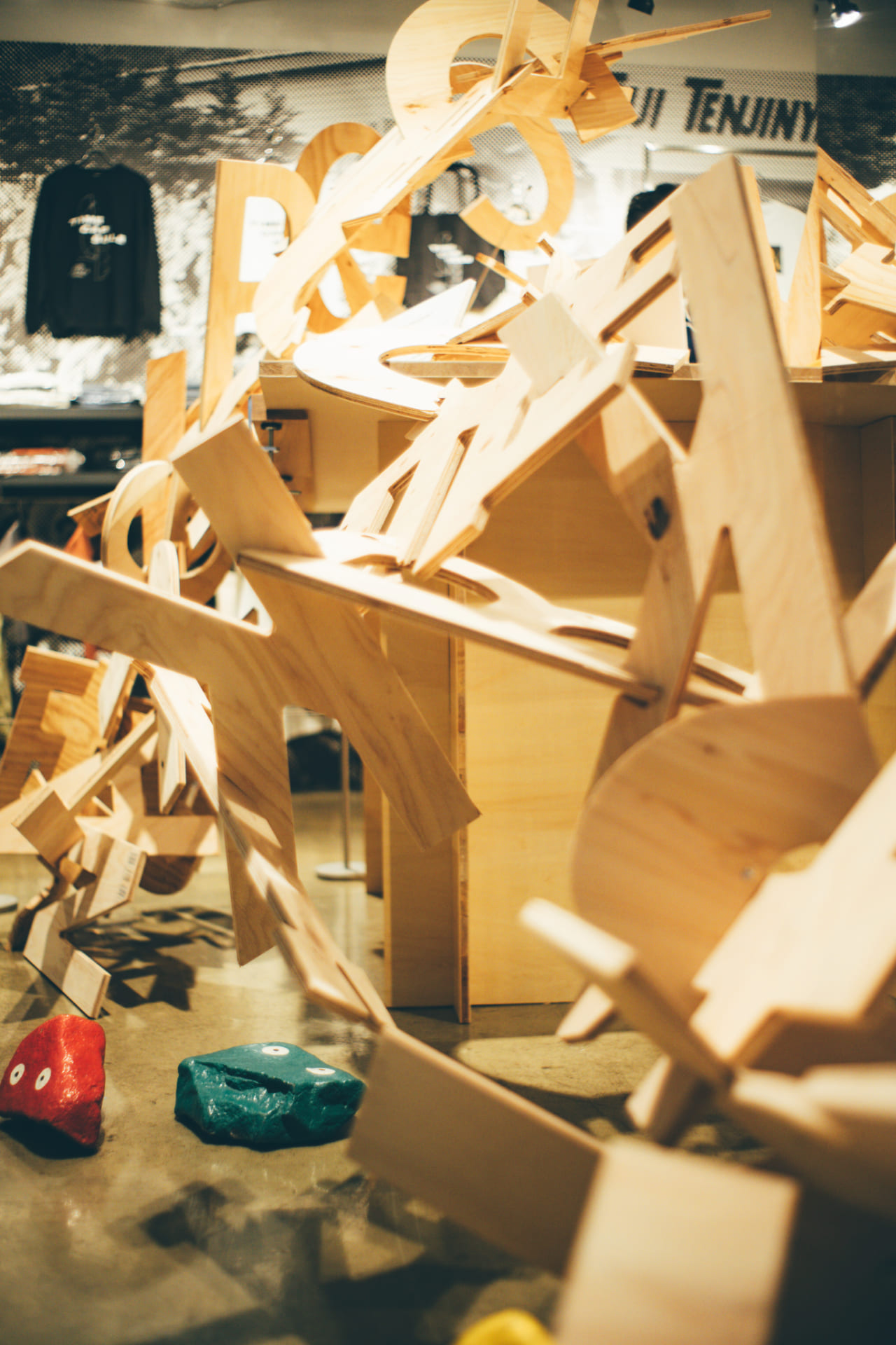 既視感と共感を呼び起こす、 GAN-BAN25周年のフジロック展レポート Q9A5443