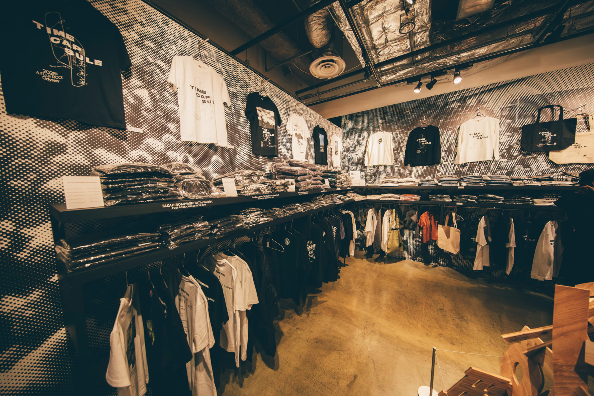 既視感と共感を呼び起こす、 GAN-BAN25周年のフジロック展レポート C5A1021