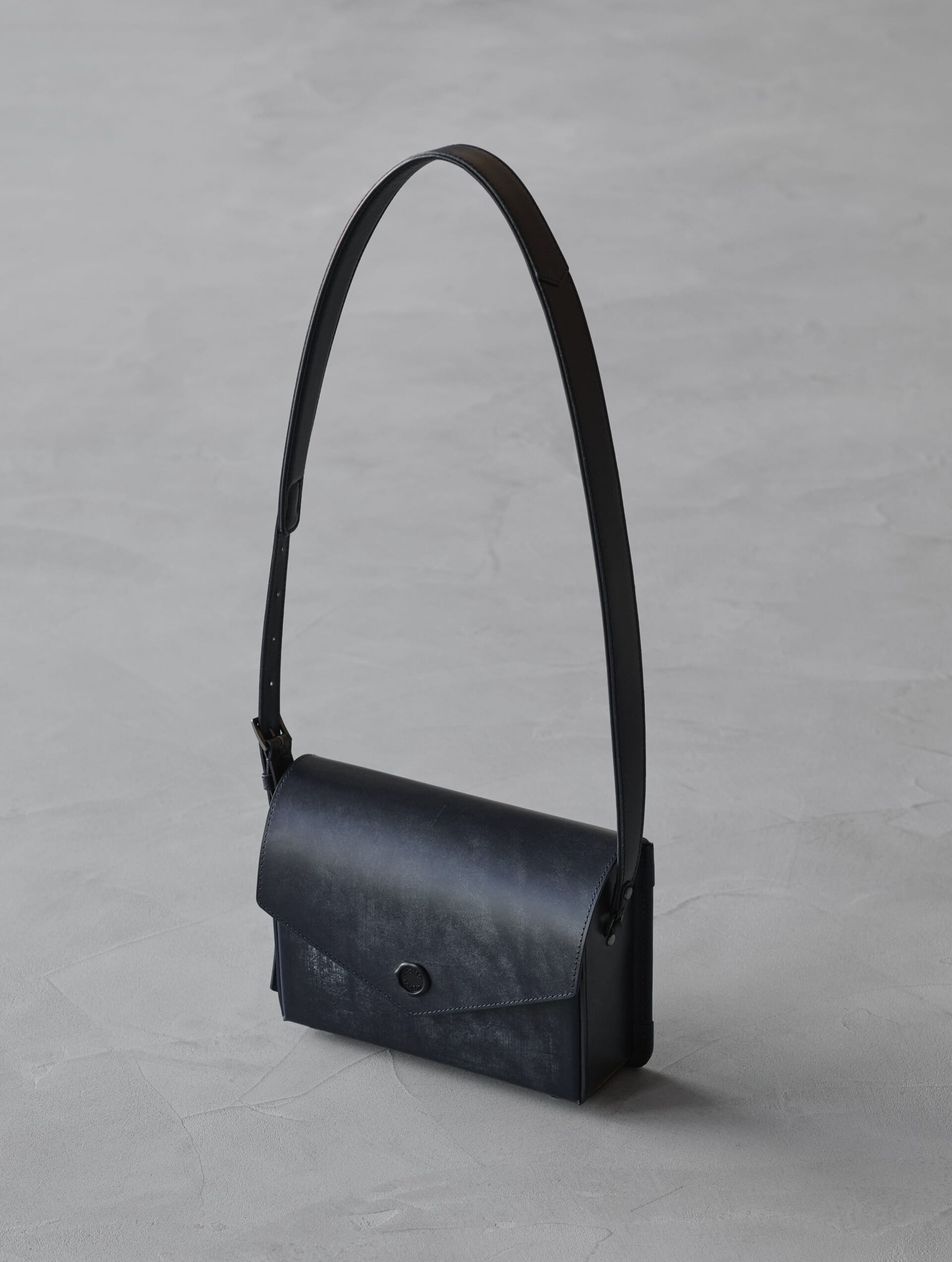 〈SHINYAKOZUKA〉が〈TSUCHIYA KABAN〉とのコラボコレクション第4弾を世界初披露 sub2-14-1920x2544