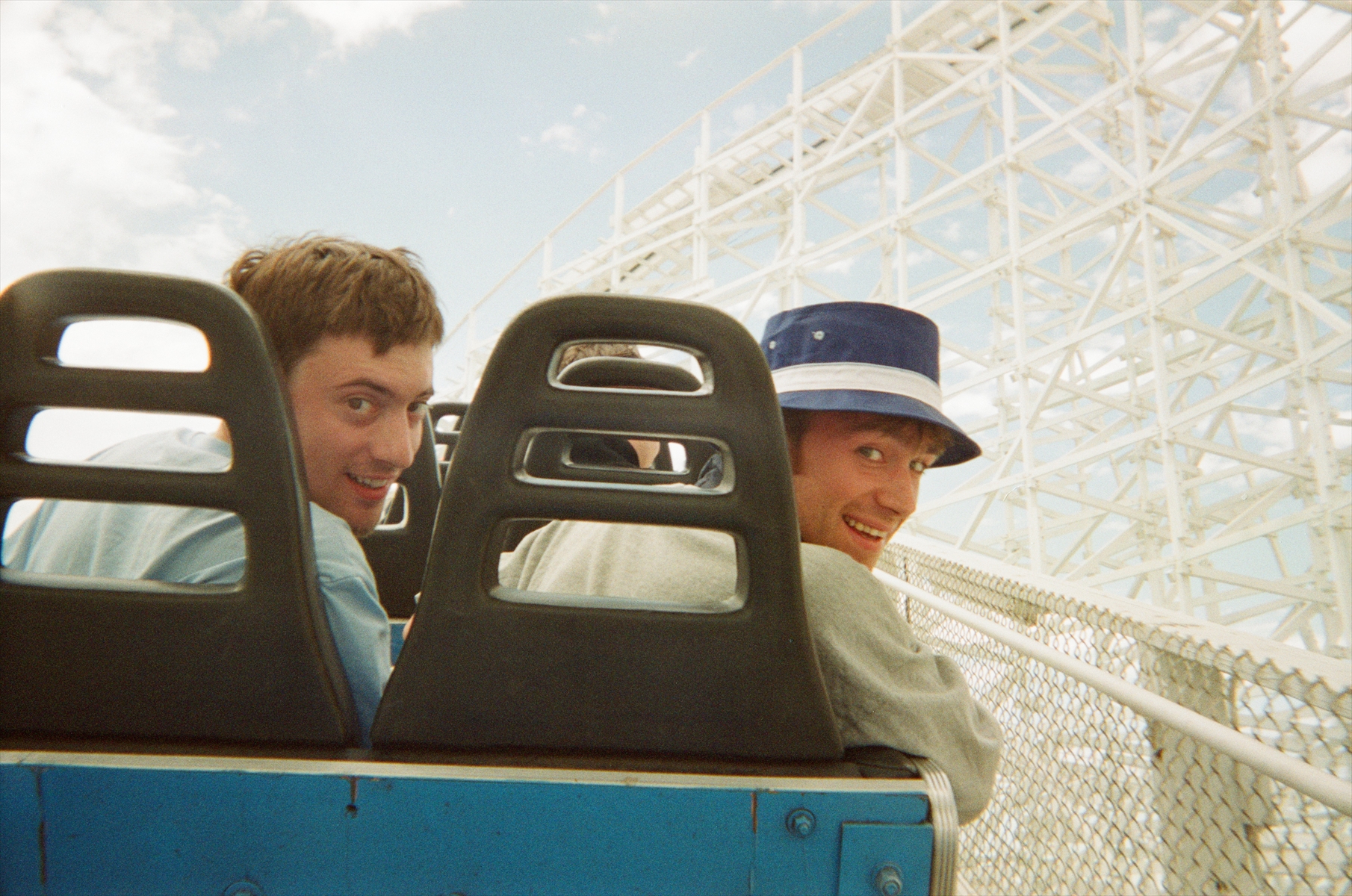 世界的ロックバンド blurの未公開写真を多数収録したフォトブックが発売 sub3-14