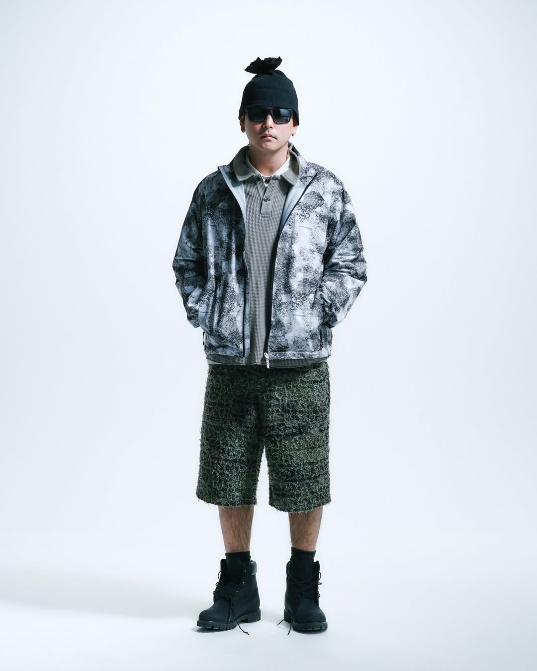 〈Diaspora skateboards〉が設立15周年を記念してCreativeDrugStoreと再タッグを組んだコレクションを発売 diaspora-skateboards-creativedrugstore-10 〈Diaspora skateboards〉が設立15周年を記念してCreativeDrugStoreと再タッグを組んだコレクションを発売 diaspora-skateboards-creativedrugstore-10