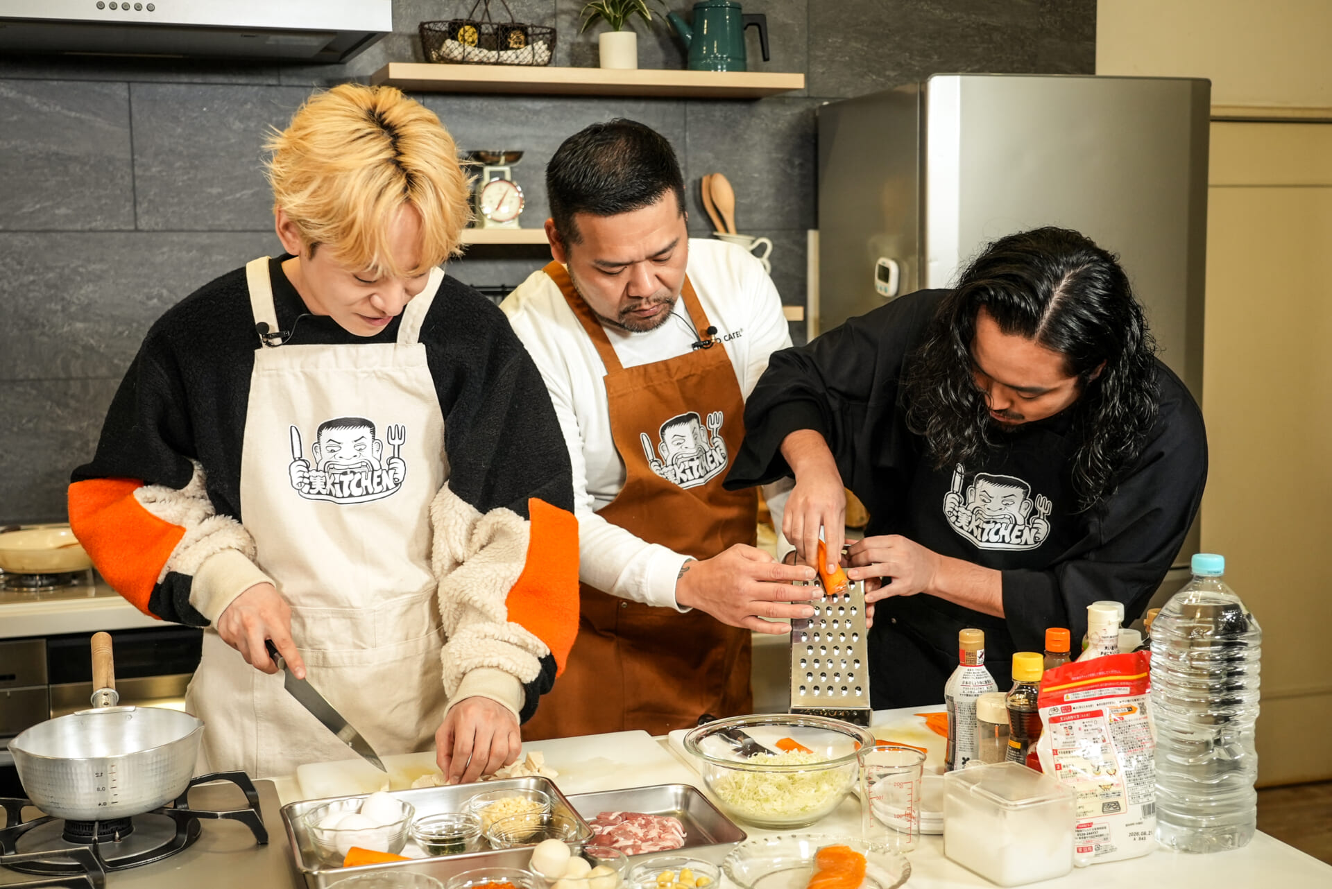 3月に終了予定の料理番組『漢 Kitchen』が豪華ゲストを招いた10本立てを配信 | 記念すべき1本目にはCreepy Nutsが登場 DSC09968-1920x1282