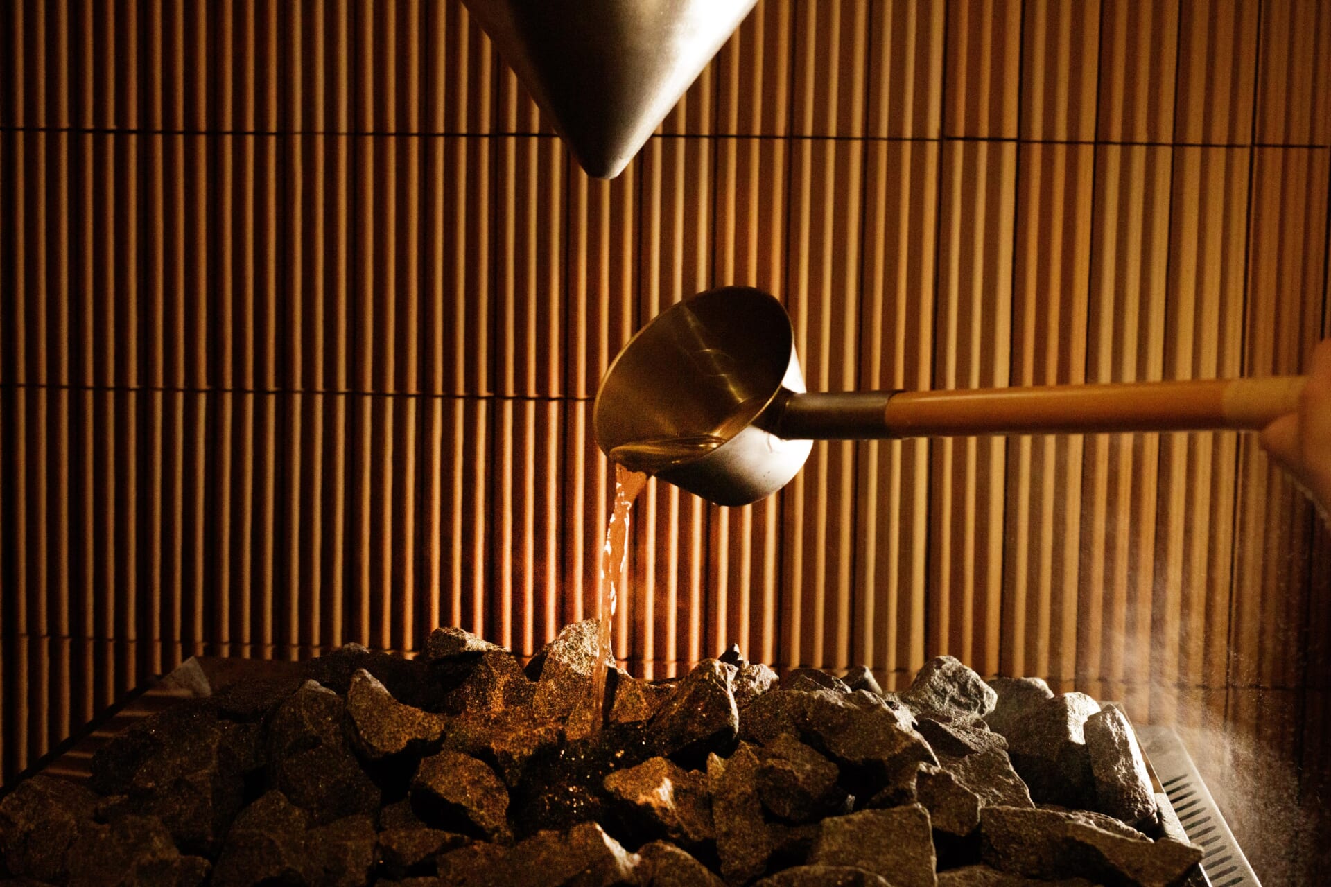 ニュウマン高輪に新たなサウナ施設 高輪SAUNASがグランドオープン sound-1920x1280