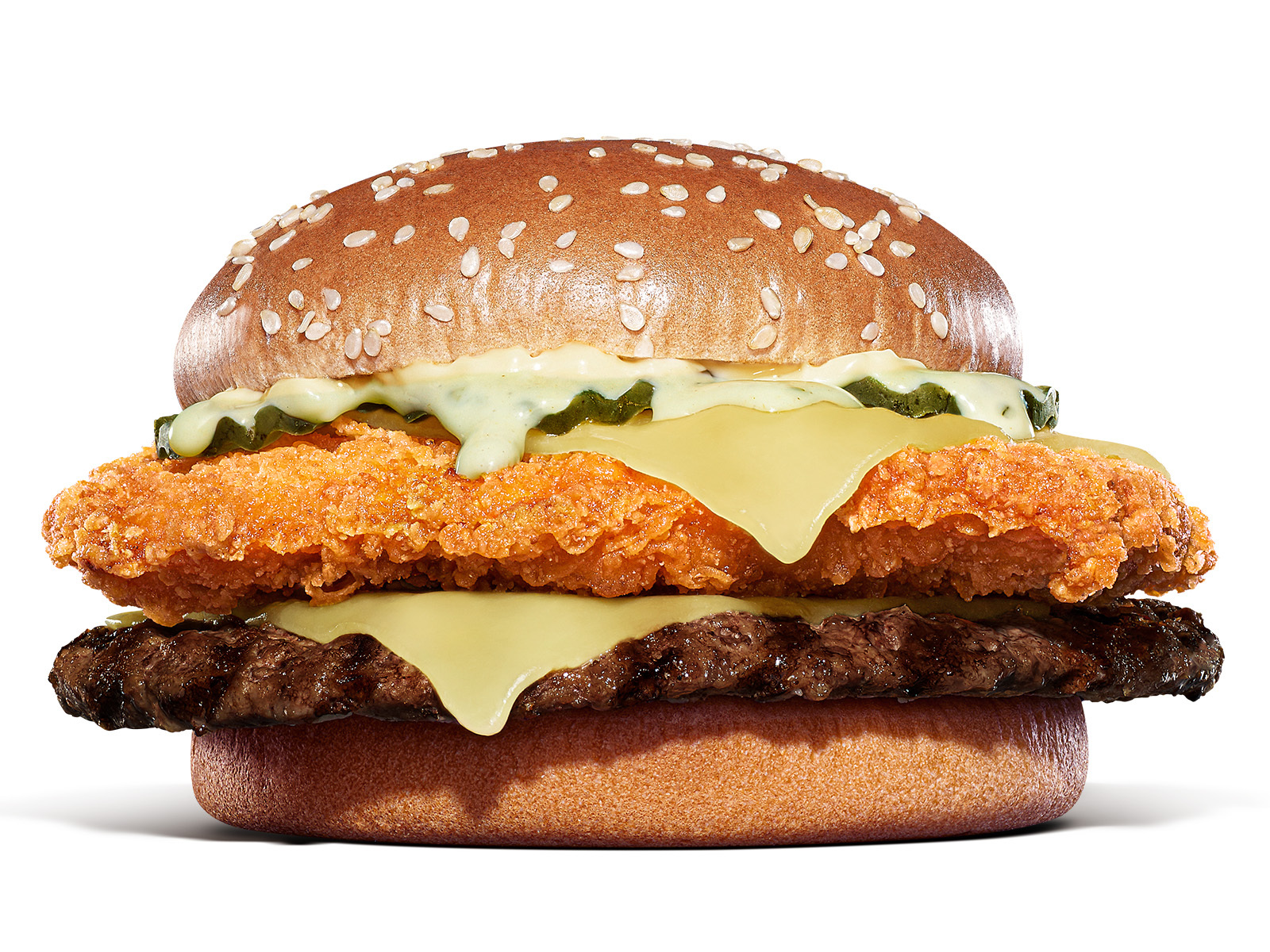 バーガーキング®︎の大人気シリーズ “ビッグマウス”から濃厚なホワイトチーズソースとゴーダチーズを合わせた冬の新作バーガー2種が登場 sub2-1 バーガーキング®︎の大人気シリーズ “ビッグマウス”から濃厚なホワイトチーズソースとゴーダチーズを合わせた冬の新作バーガー2種が登場 sub2-1