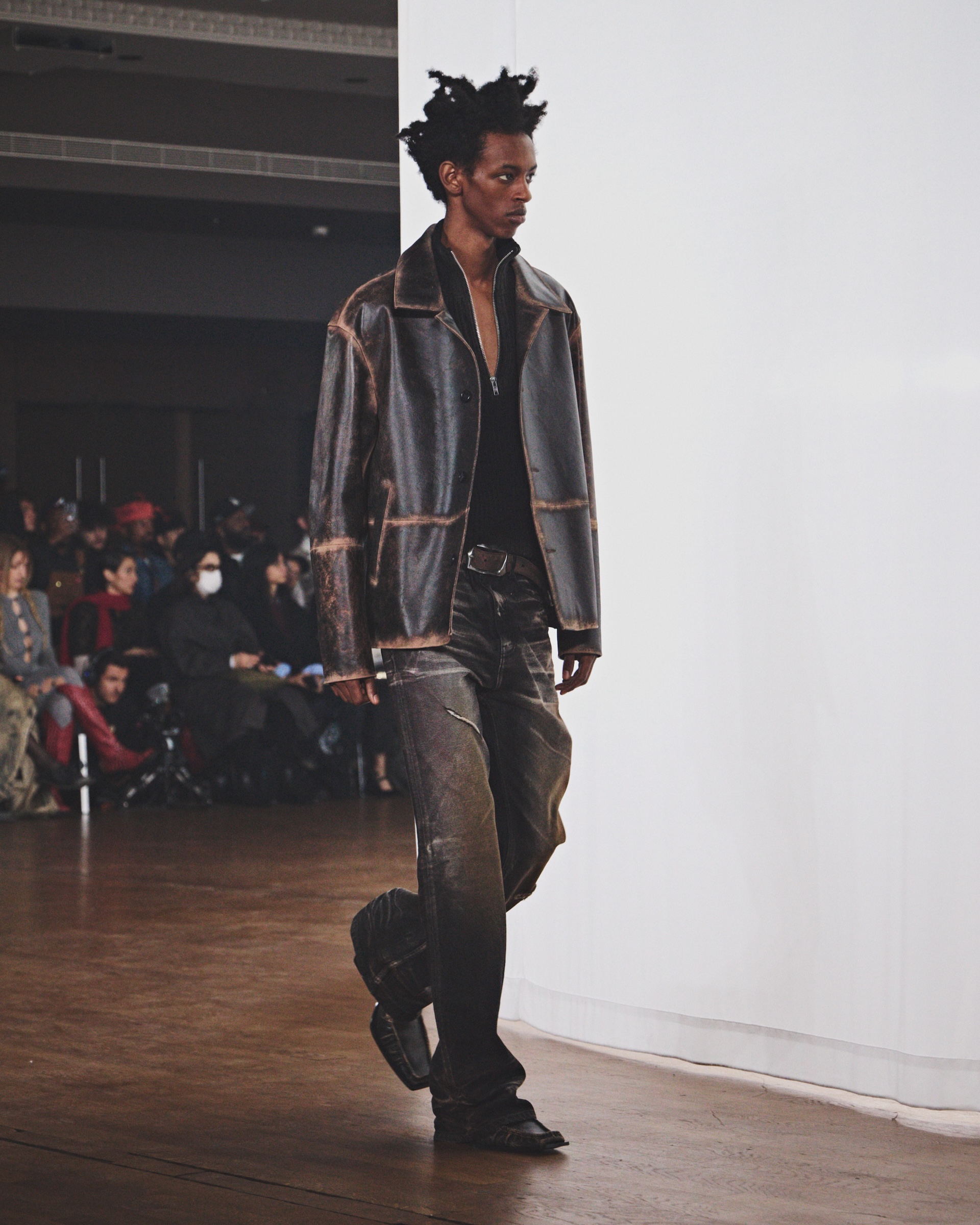 〈CAMPERLAB〉が2026年秋冬コレクションを発表 sub1-4