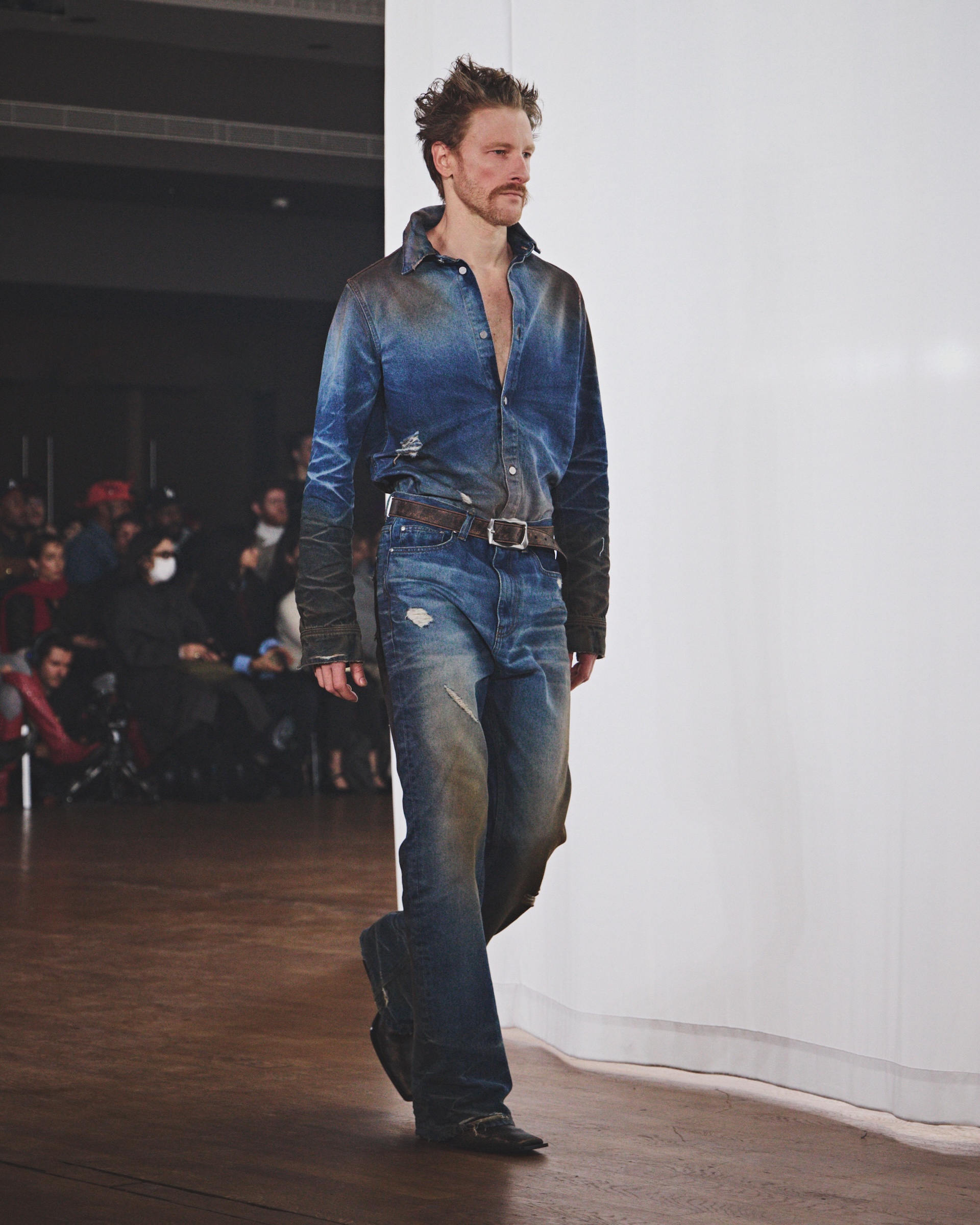 〈CAMPERLAB〉が2026年秋冬コレクションを発表 sub3-3