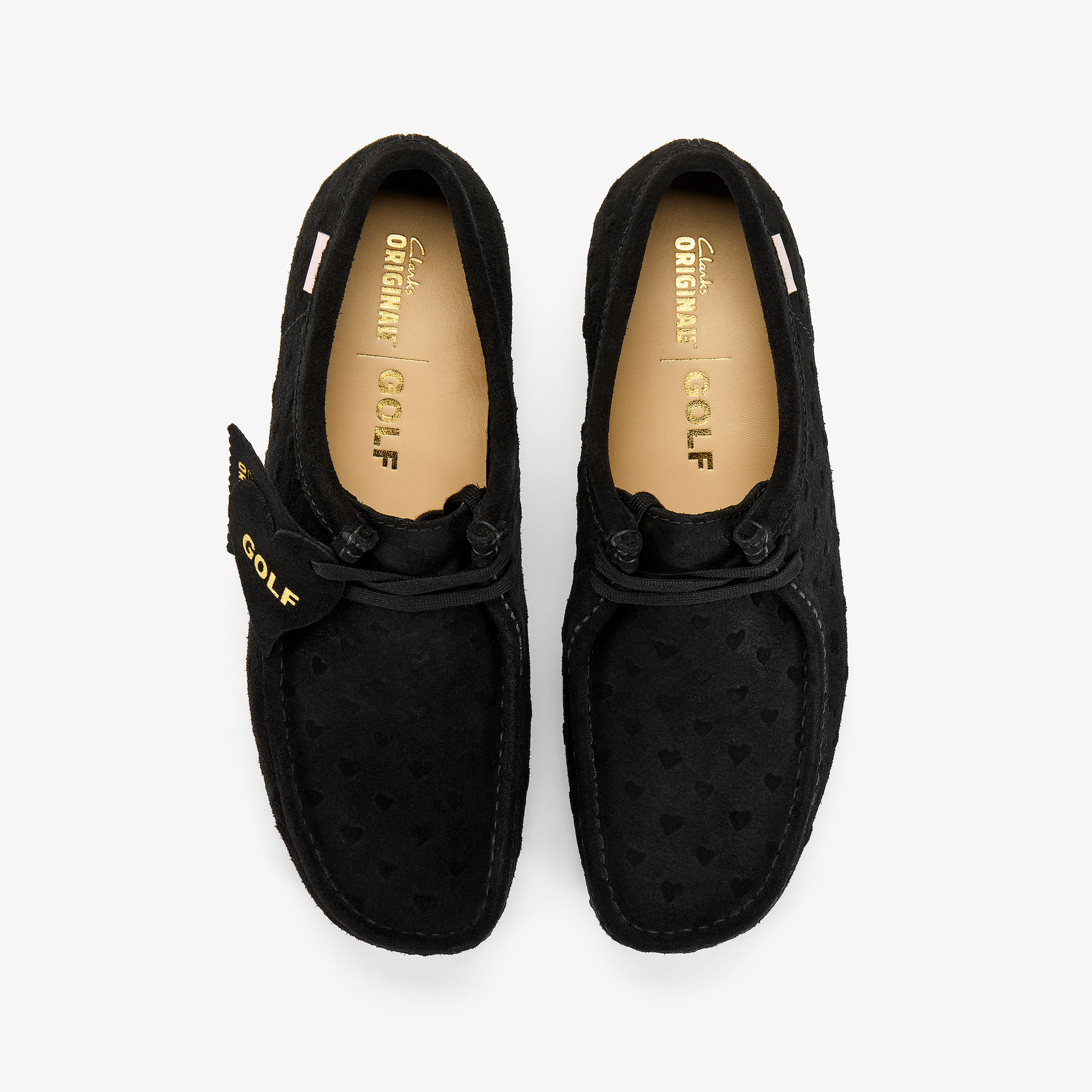 〈Clarks Originals〉がバレンタインらしいディテールを添えた〈GOLF WANG〉とのコラボ第2弾を発表 sub1