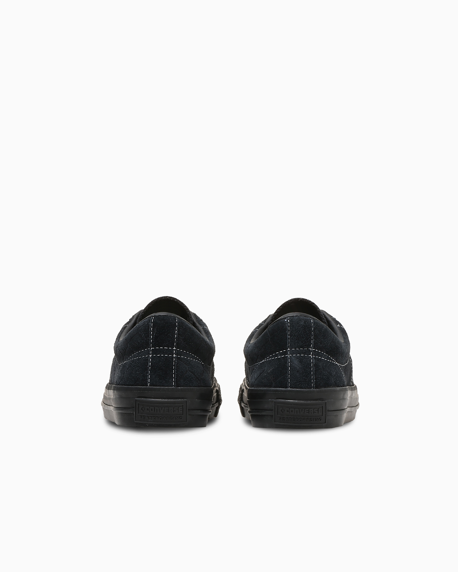 〈CONVERSE SKATEBOARDING〉と東京拠点のスケートクルー  Heel Collectiveがコラボモデルを発売 sub4-1