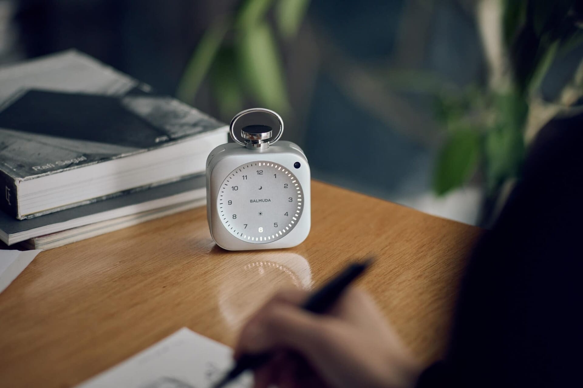 BALMUDA「The Clock」を発表。光と音で時間の質をデザインする 04_scene_timer_01-1920x1280 BALMUDA「The Clock」を発表。光と音で時間の質をデザインする 04_scene_timer_01-1920x1280