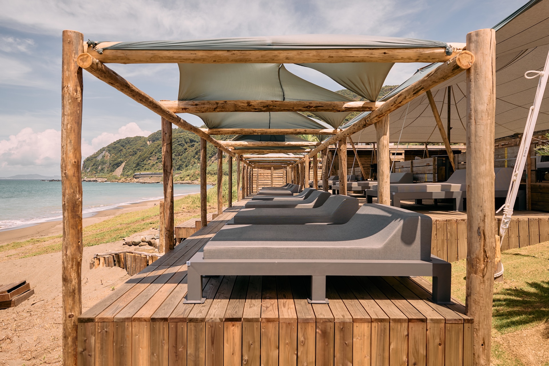 千葉・元名海岸のビーチクラブ Motona Beach Clubが4月25日(土)よりオープン fe901a0bb6d35c33871a4be250f9b0b1 千葉・元名海岸のビーチクラブ Motona Beach Clubが4月25日(土)よりオープン fe901a0bb6d35c33871a4be250f9b0b1