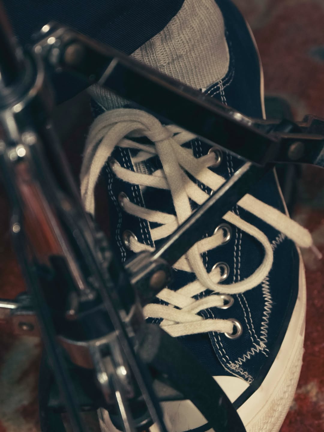 〈CONVERSE〉x〈DESCENDANT〉による最新コラボALL STAR LGCY OX / DCが発売 converse-descendant-2