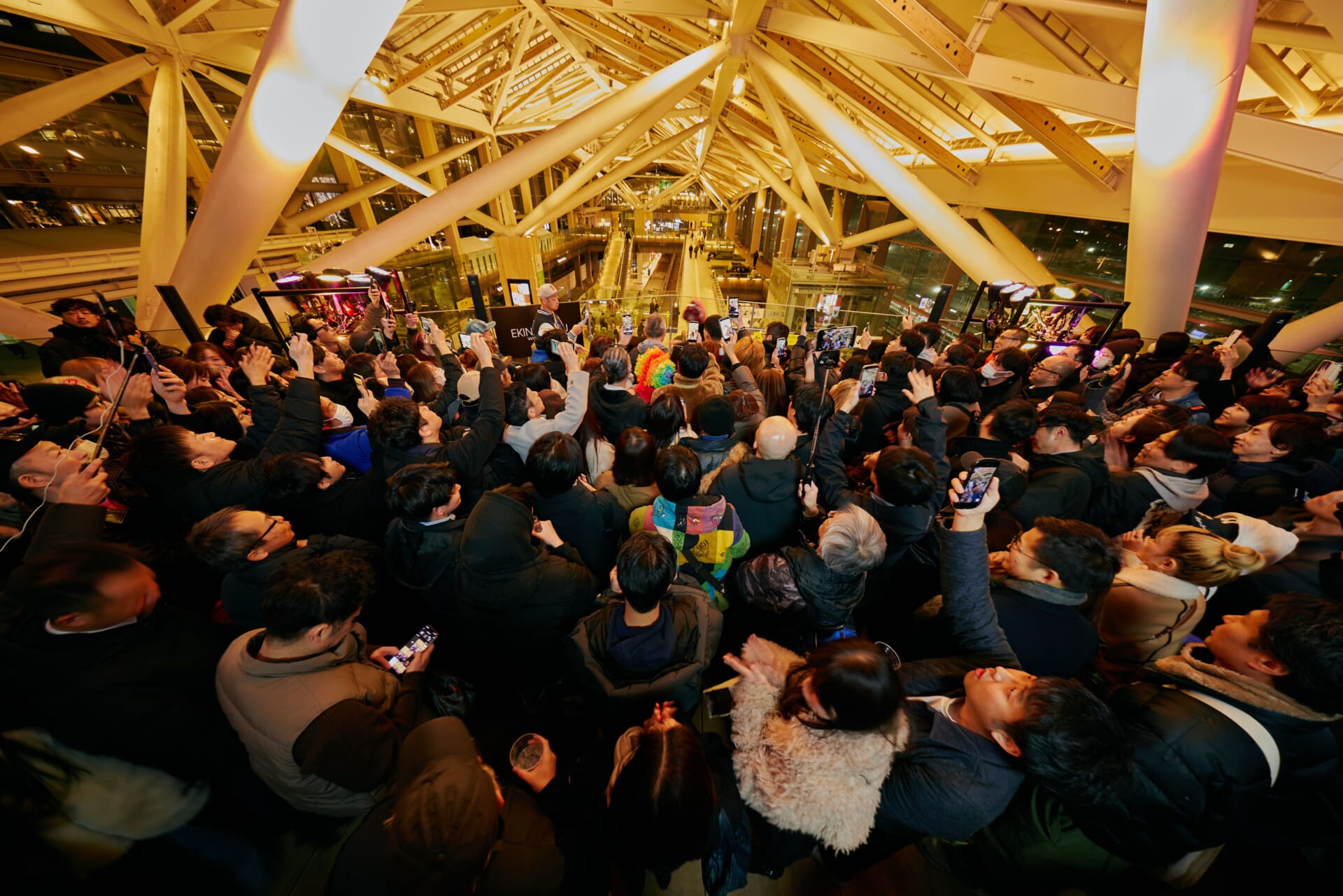 ＜Sónar＞をコラボレーターに迎えた新しい都市型フェスティバル＜NU Festival 2026＞が初開催 EKINAKA-DJ-1920x1281