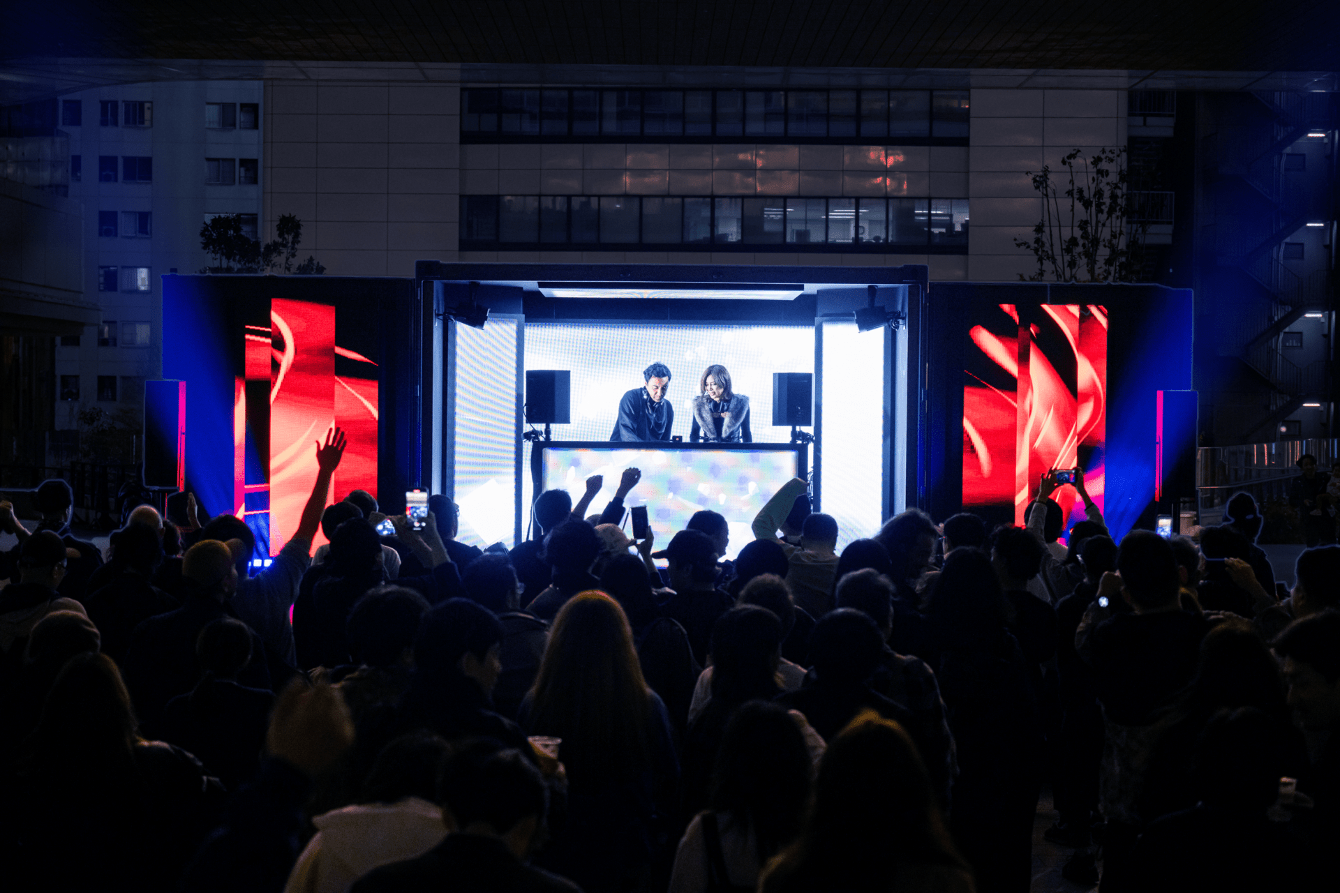 ＜Sónar＞をコラボレーターに迎えた新しい都市型フェスティバル＜NU Festival 2026＞が初開催 ZERO-STAGE-2-1920x1280