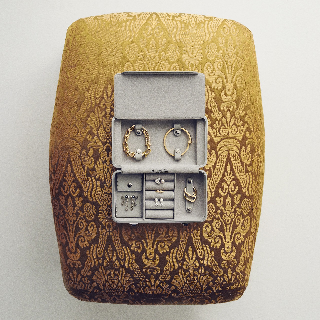 「RIMOWA」から自宅にも旅先にも最適な新作ジュエリーケースが発売 main-15