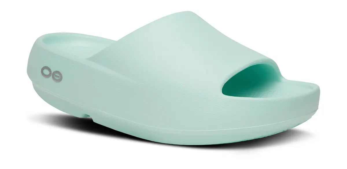 OOFOS<sup><small>®</small></sup>がポップアップ開催。<br>長場雄によるビジュアルも登場 2200MINT_shot2