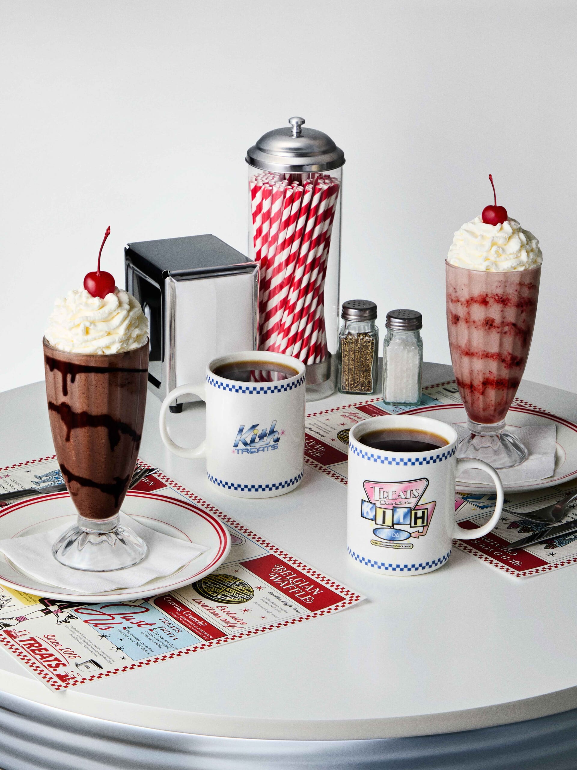 Kith Treatsがアメリカンダイナーのカルチャーから着想を得た新作コレクション “Treats Diner”を発表 Final_TREATS-DINER_18992-2-1920x2560