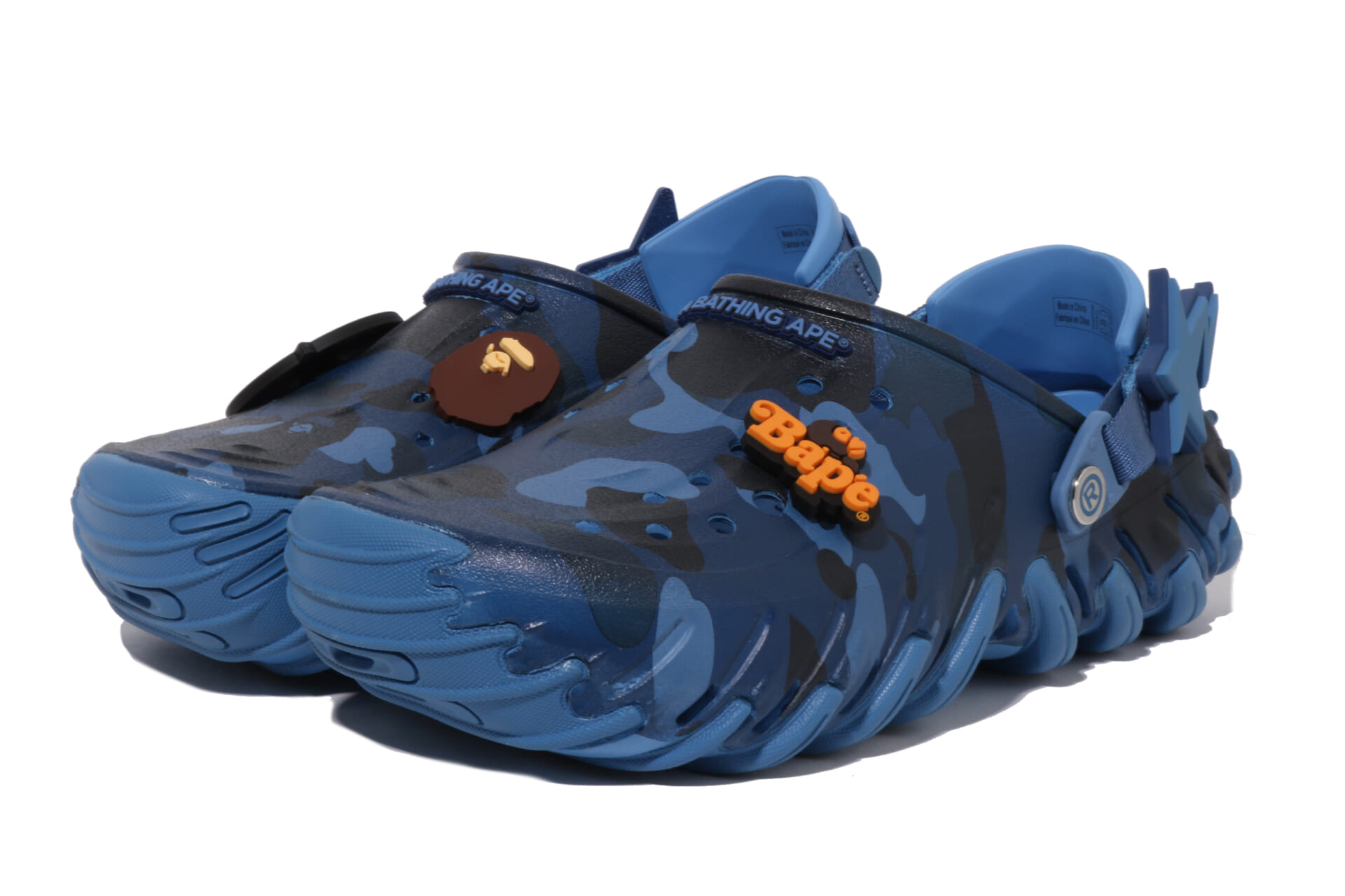 〈A BATHING APE®〉が「クロックス」との最新コラボレーションを発表 sub1-1-1920x1280