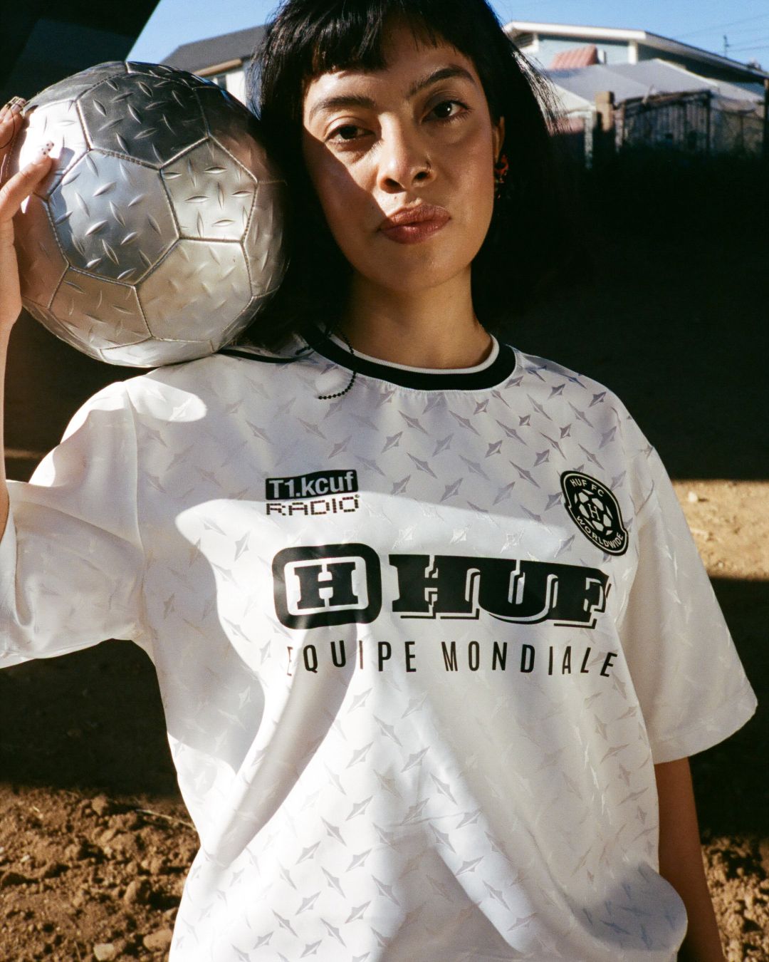 〈HUF〉がフットボールをテーマとした新作“The Diamond Plate Collection”を発表 main-27 〈HUF〉がフットボールをテーマとした新作“The Diamond Plate Collection”を発表 main-27