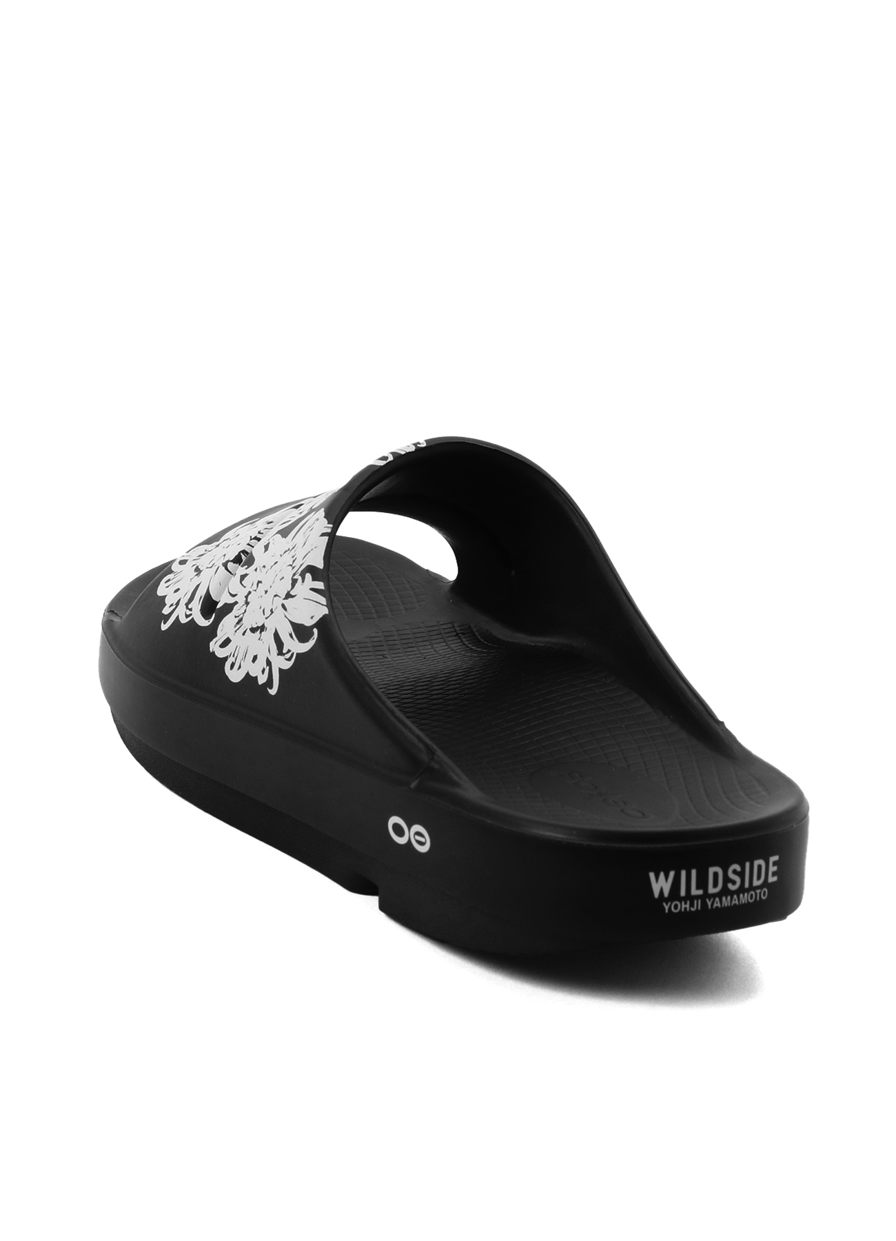 〈WILDSIDE〉が〈OOFOS〉との第2弾コラボレーションアイテムを発売 sub3-18 〈WILDSIDE〉が〈OOFOS〉との第2弾コラボレーションアイテムを発売 sub3-18