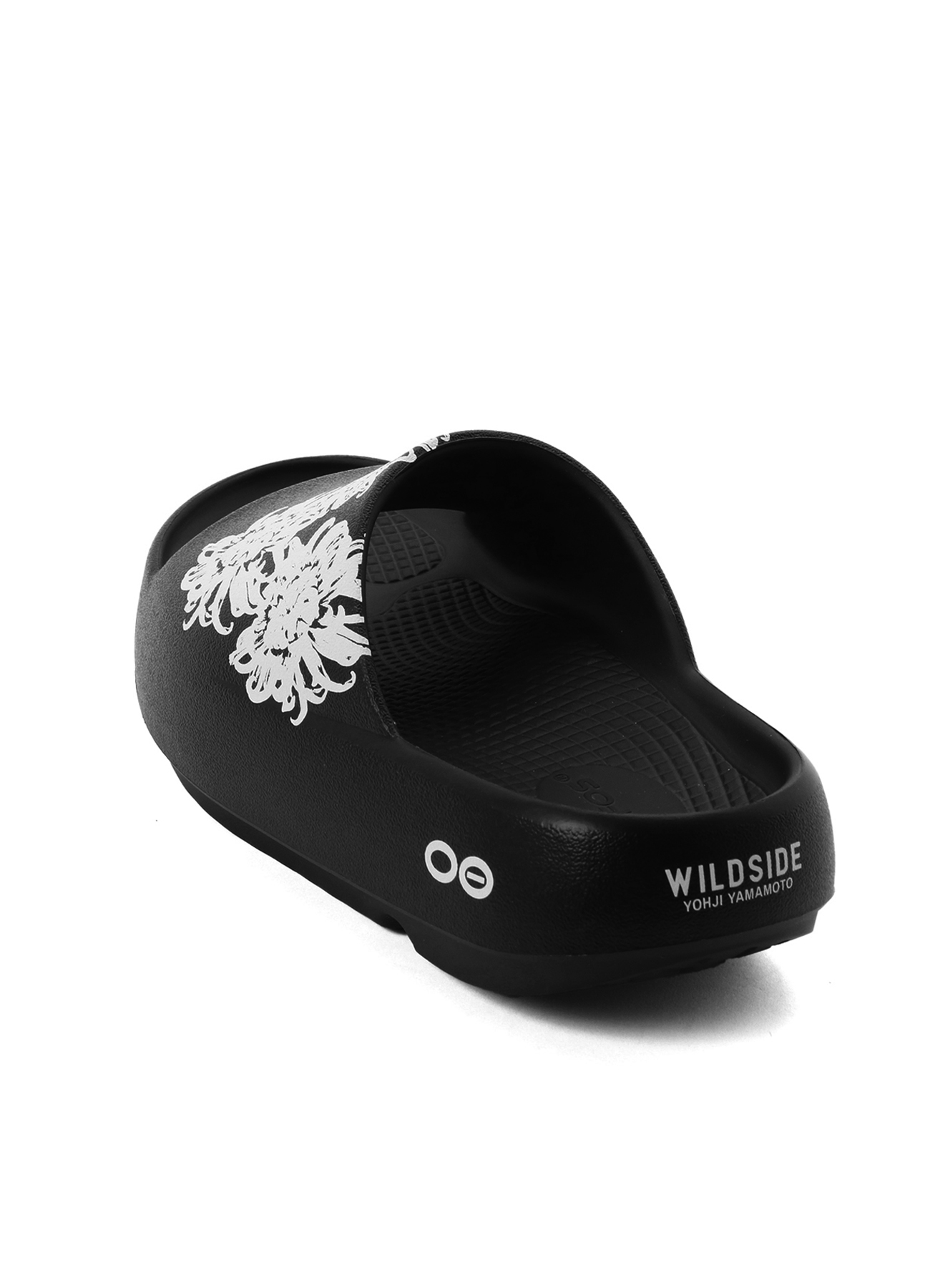 〈WILDSIDE〉が〈OOFOS〉との第2弾コラボレーションアイテムを発売 sub6-11 〈WILDSIDE〉が〈OOFOS〉との第2弾コラボレーションアイテムを発売 sub6-11