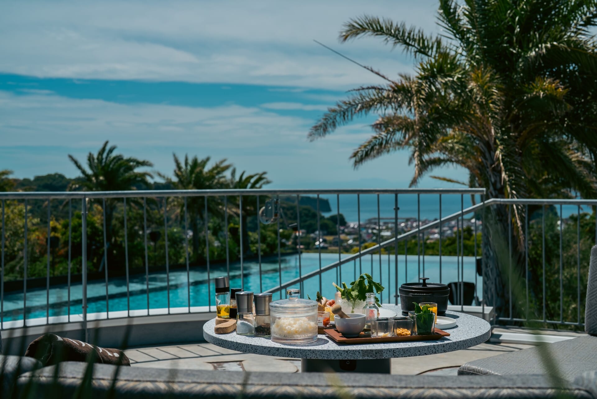 千葉・内房のホテル「BOTANICAL POOL CLUB」の2026年サマーシーズンが本格始動 BBQ_ROOFTOP-SEAT-1920x1282 千葉・内房のホテル「BOTANICAL POOL CLUB」の2026年サマーシーズンが本格始動 BBQ_ROOFTOP-SEAT-1920x1282