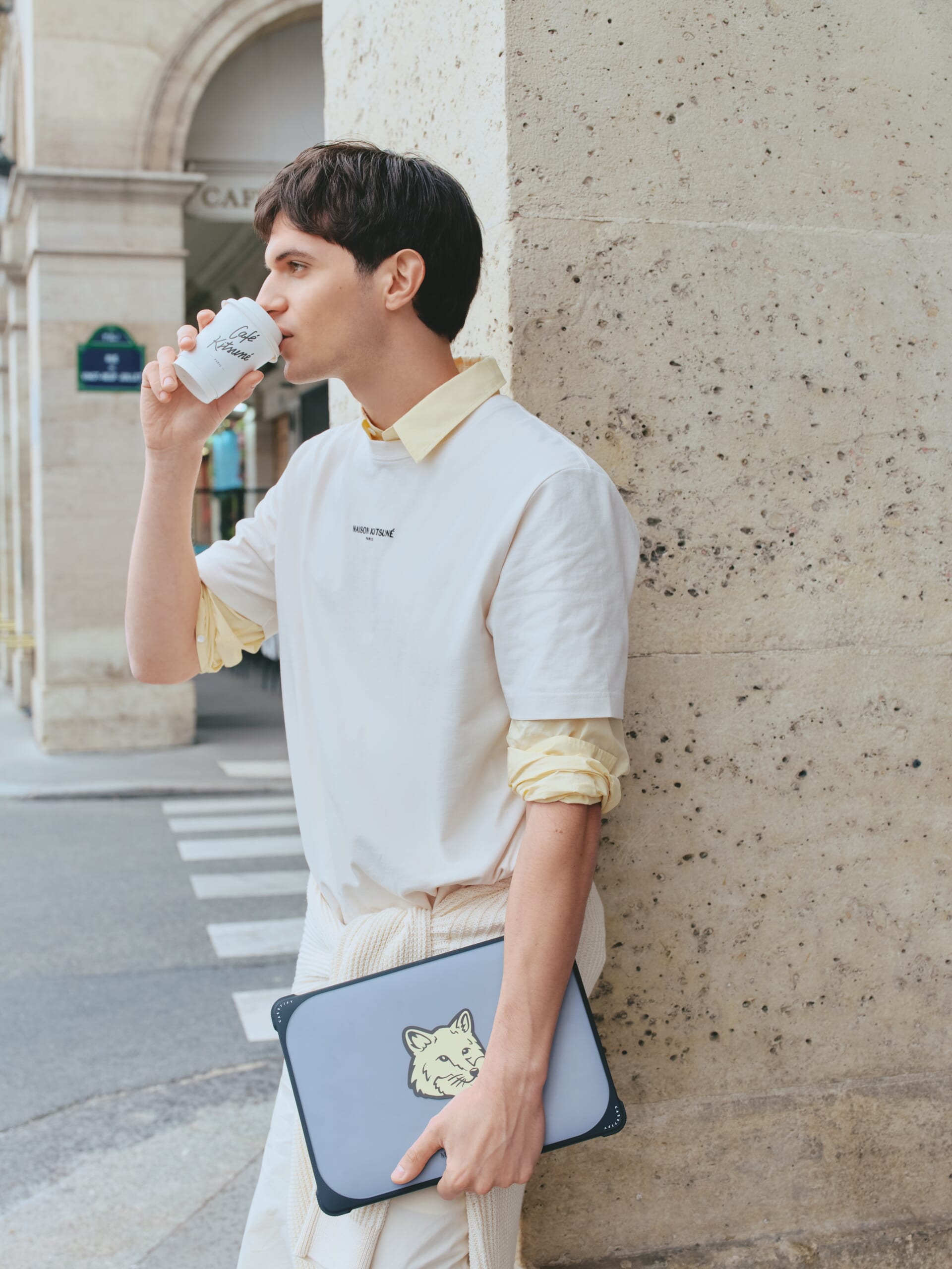 「CASETiFY」が〈Maison Kitsuné〉とのコラボによる2026年春夏コレクションを「CASETiFY」が〈Maison Kitsuné〉とのコラボによる2026年春夏コレクションを発売発売 sub4-4-1920x2560