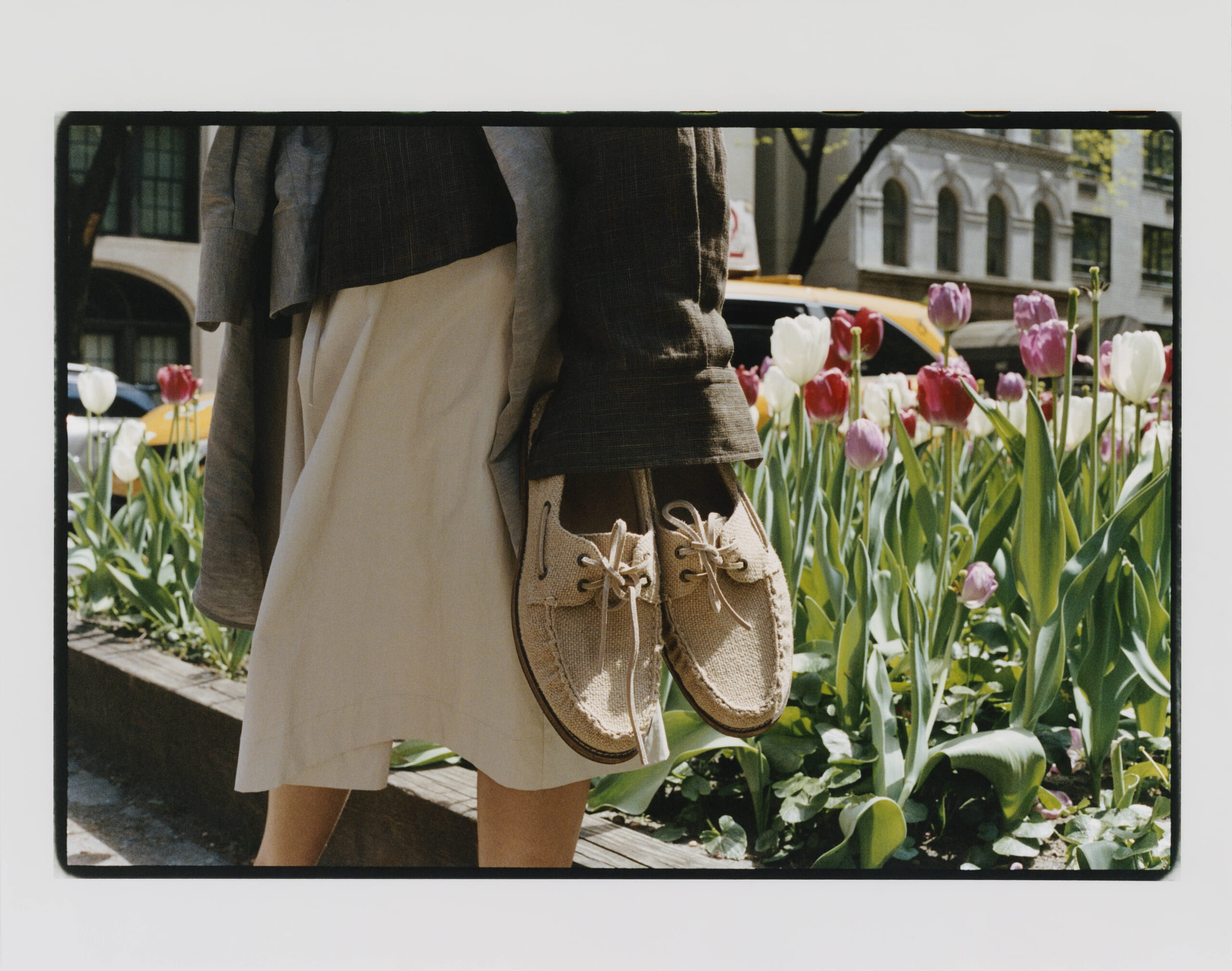 SPERRYとニューヨークのColboによるコラボ第3弾。名作ボートシューズがイタリア製ジュートやリネンを纏い待望の日本初展開 102215_LBE_ColboxSperry_014_26-scaled SPERRYとニューヨークのColboによるコラボ第3弾。名作ボートシューズがイタリア製ジュートやリネンを纏い待望の日本初展開 102215_LBE_ColboxSperry_014_26-scaled