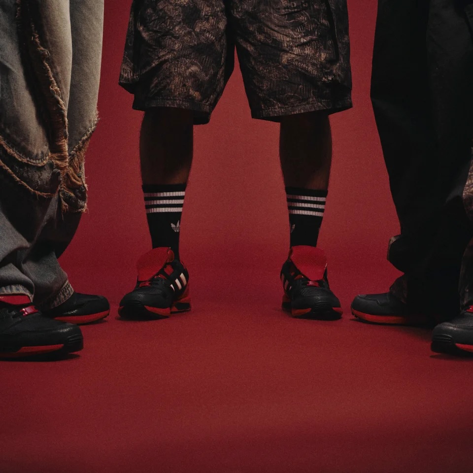 in-dによる楽曲 “I got new shoes feat. ziproom”がリリース | 〈atmos〉x〈adidas Originals〉のコラボモデルを表現 63811-882-410fef2c08cf23ebfa7a2922f199341a-3900x3900-1