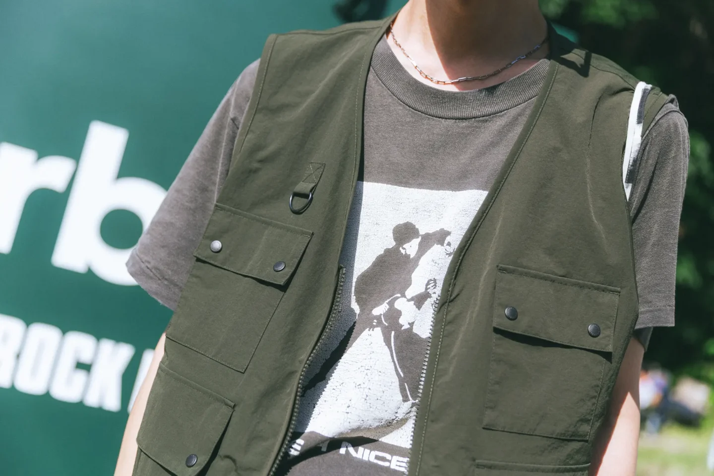 バブアーがフジロック初参戦!<br>苗場で出会う“夏のバブアー” ブースレポート&アーティストスナップ 624351769803096239-1440x960 バブアーがフジロック初参戦!<br>苗場で出会う“夏のバブアー” ブースレポート&アーティストスナップ 624351769803096239-1440x960