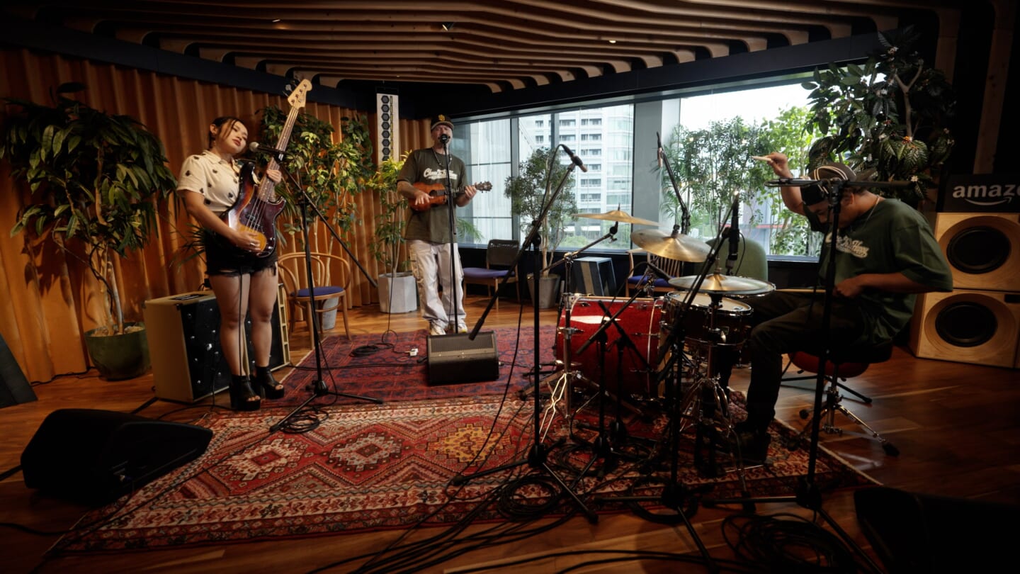 「幸せでいることを選ぼう」SHENが新曲『Choose To Be Happy』をリリース、初の単独ライブへ Shen_CTBH_Thumnail2-1440x810