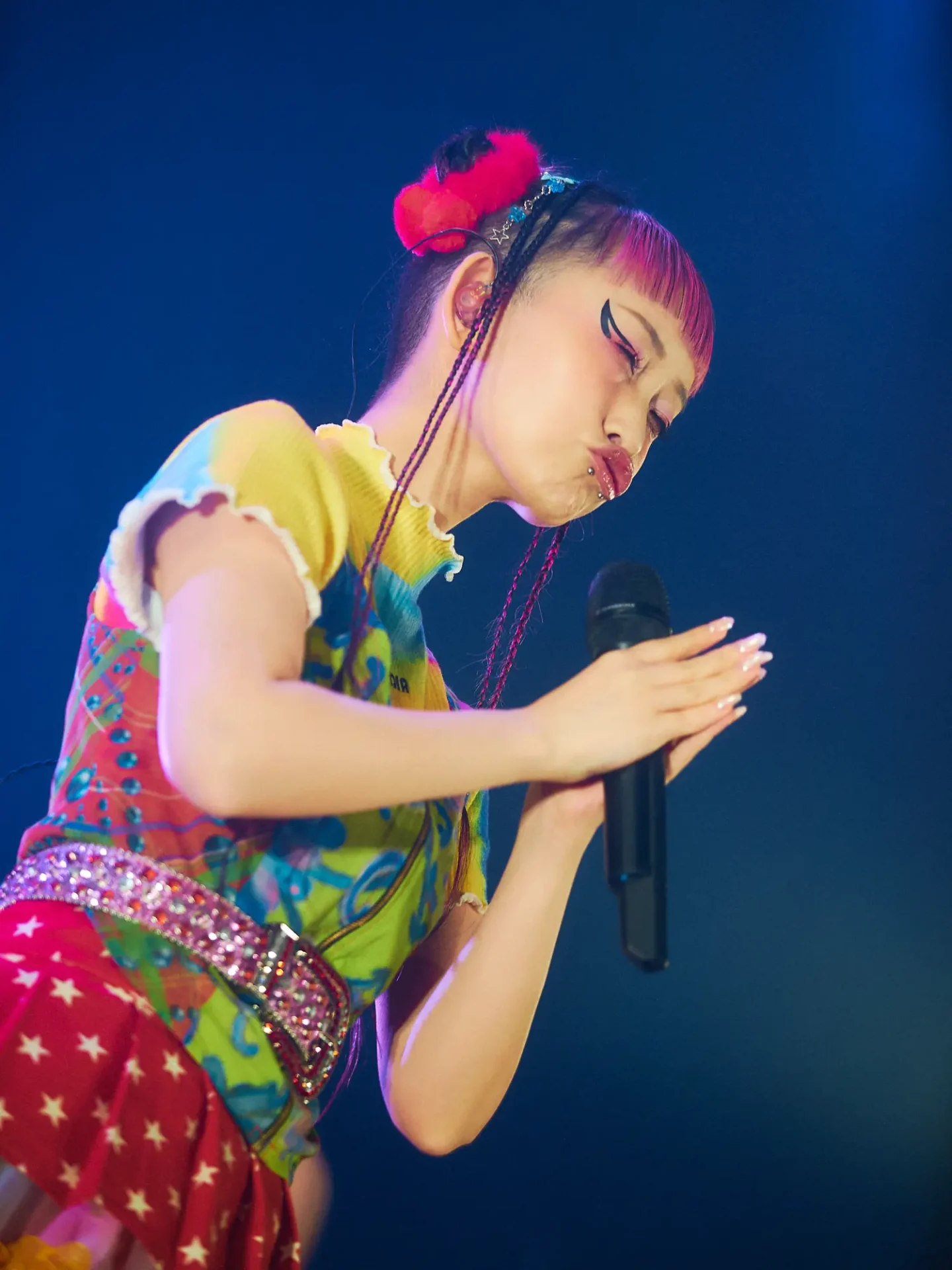 【Live Report】TOKYO SUMMER ENSEMBLE 東京、アジア、エレクトロ。──水曜日のカンパネラ、KIKI、FiFi Zhangが描いた現在地 DSC09904-1440x1920