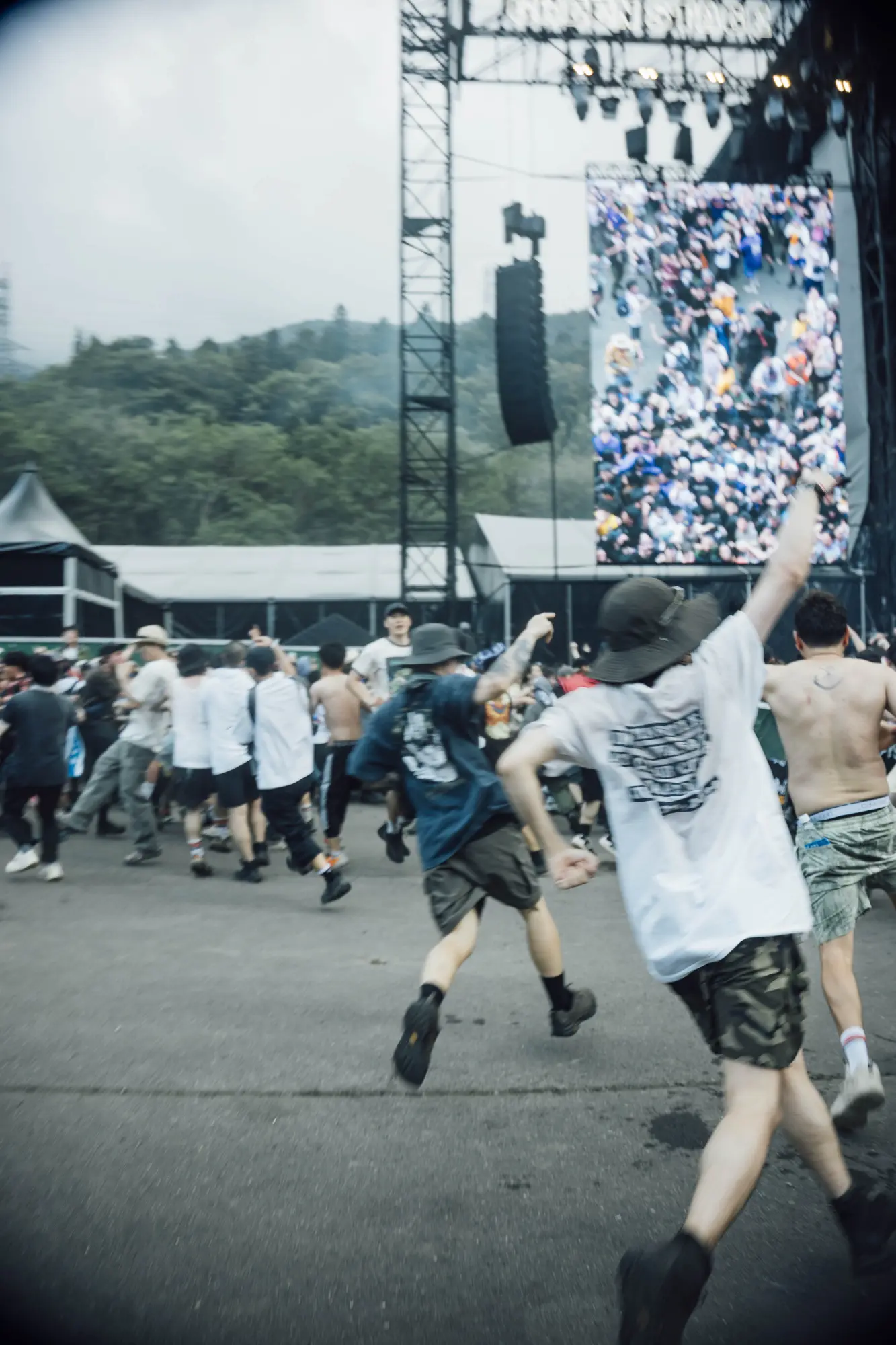 振り返るフジロック2026|TURNSTILE 260724_frf_2554 振り返るフジロック2026|TURNSTILE 260724_frf_2554