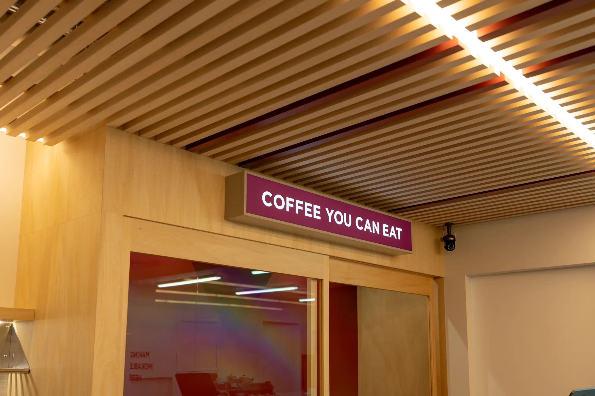 コーヒーを丸ごと「食べる」。蔵前「MOKABLE COFFEE CRAFT」で、豆を丸ごと味わう mokable_02 コーヒーを丸ごと「食べる」。蔵前「MOKABLE COFFEE CRAFT」で、豆を丸ごと味わう mokable_02