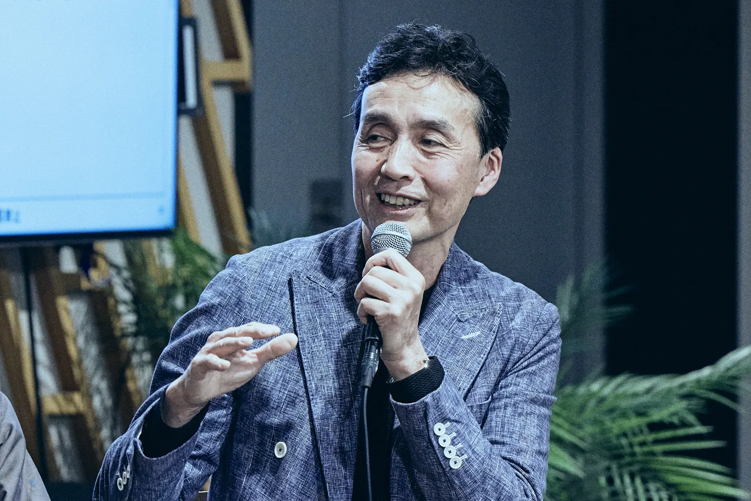 遠回りは、勇気だ。最短の時代に「最探」を選ぶということ<Disruption Lounge>レポート disruption-lounge-vol6_04 遠回りは、勇気だ。最短の時代に「最探」を選ぶということ<Disruption Lounge>レポート disruption-lounge-vol6_04