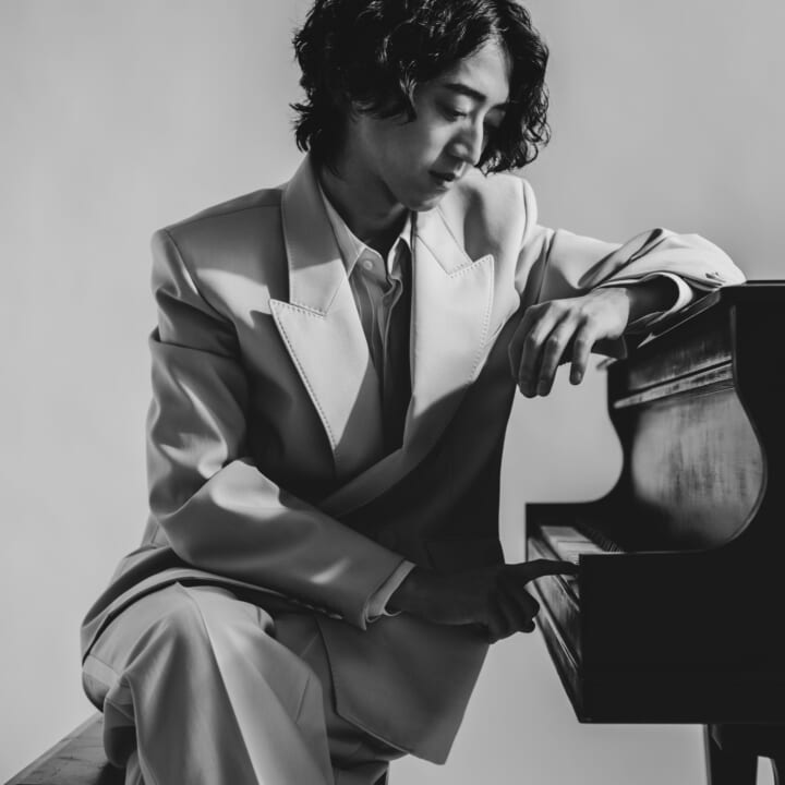 坂本龍一の演奏に再び出会う「Ryuichi Sakamoto | Dialogue」開催｜角野隼斗×真鍋大度、『Opus』の世界初舞台化も sub1-17-720x720