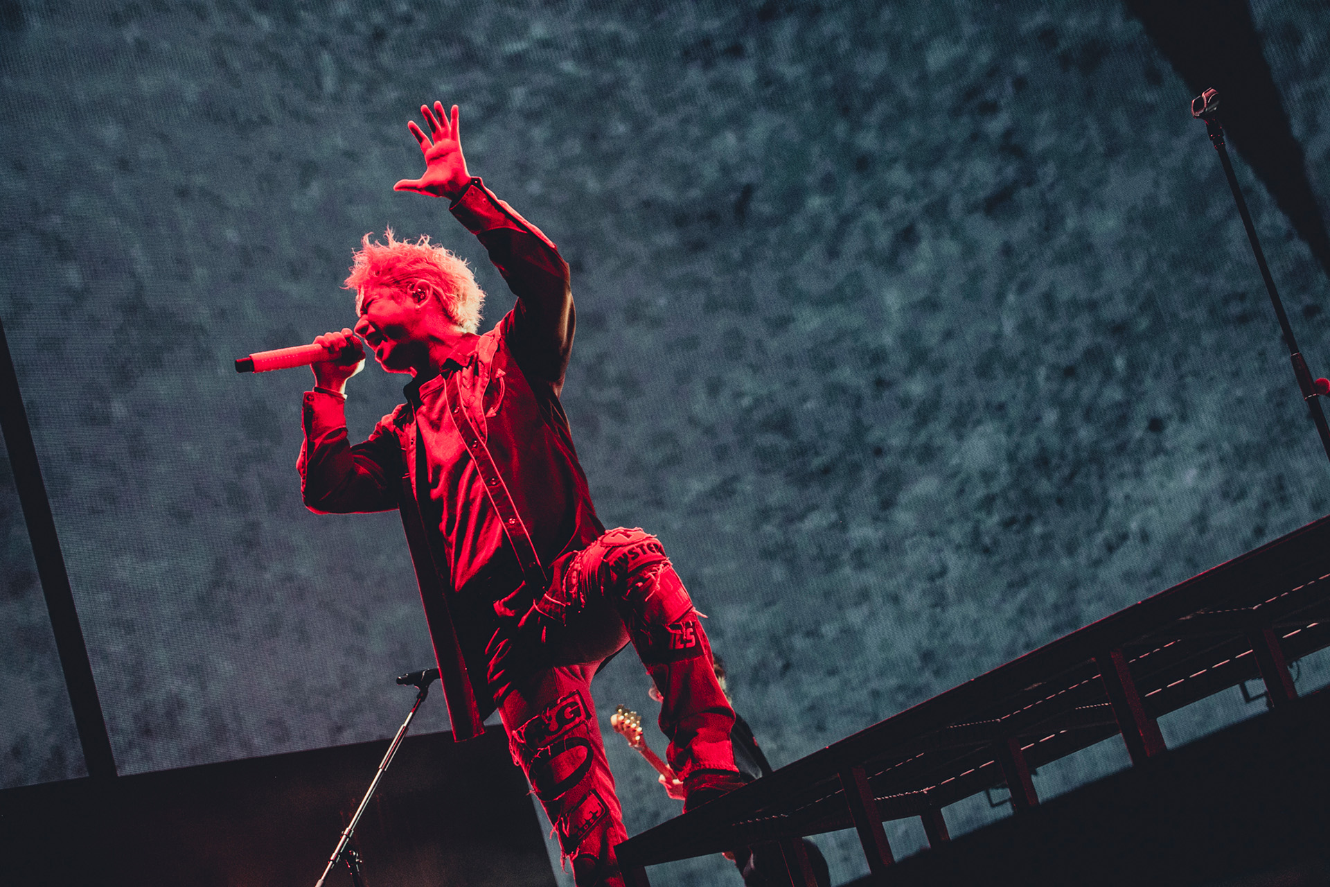 【LIVE REPORT】ONE OK ROCK×YOASOBIが刻んだ、日本音楽シーンの新たな1ページ oneokrock2_474399_03