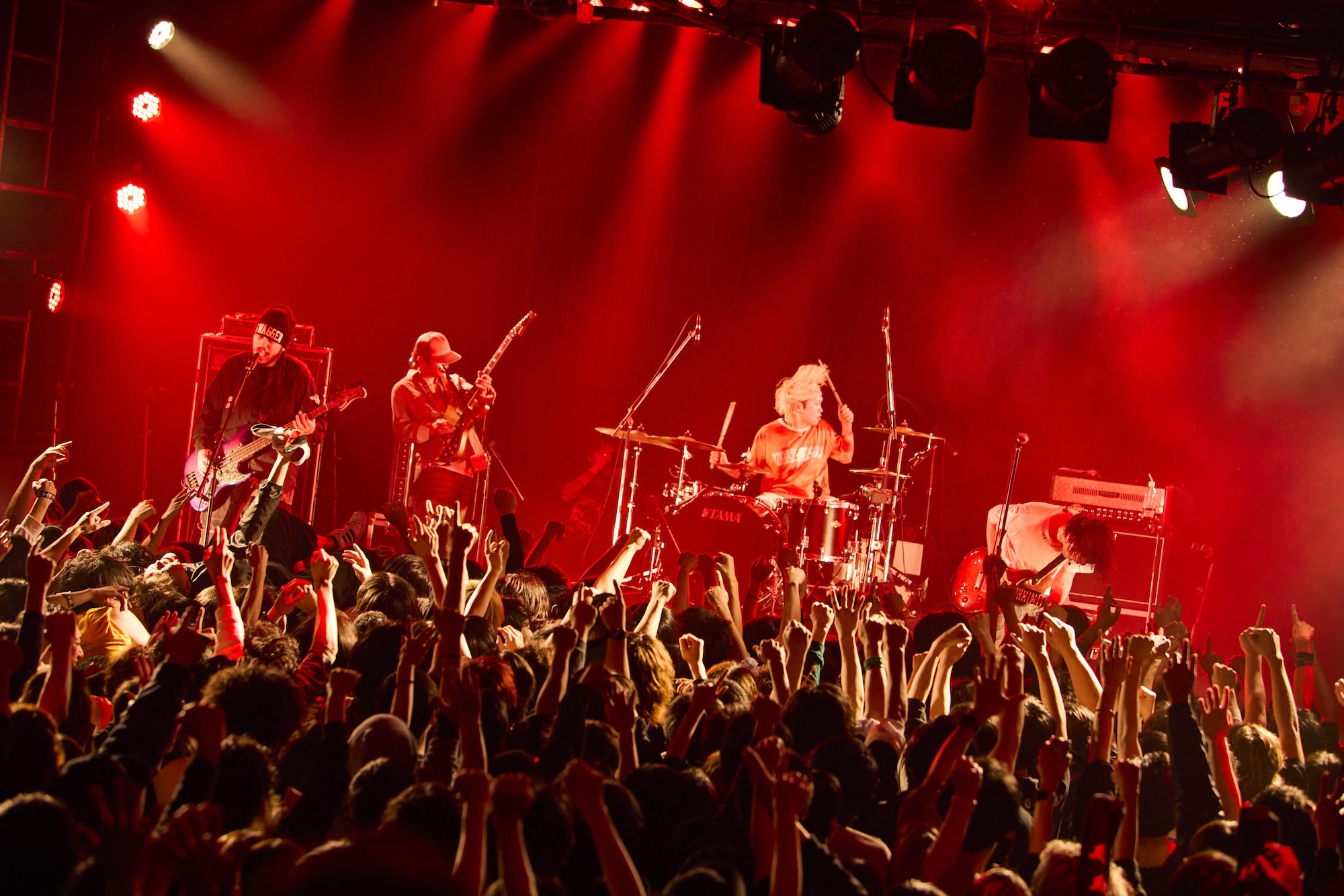 【REPORT】Dragon Ash × Age Factory 世代を超えた“同じ山”。LIQUIDROOMを自由で満たした一夜 260302_2268