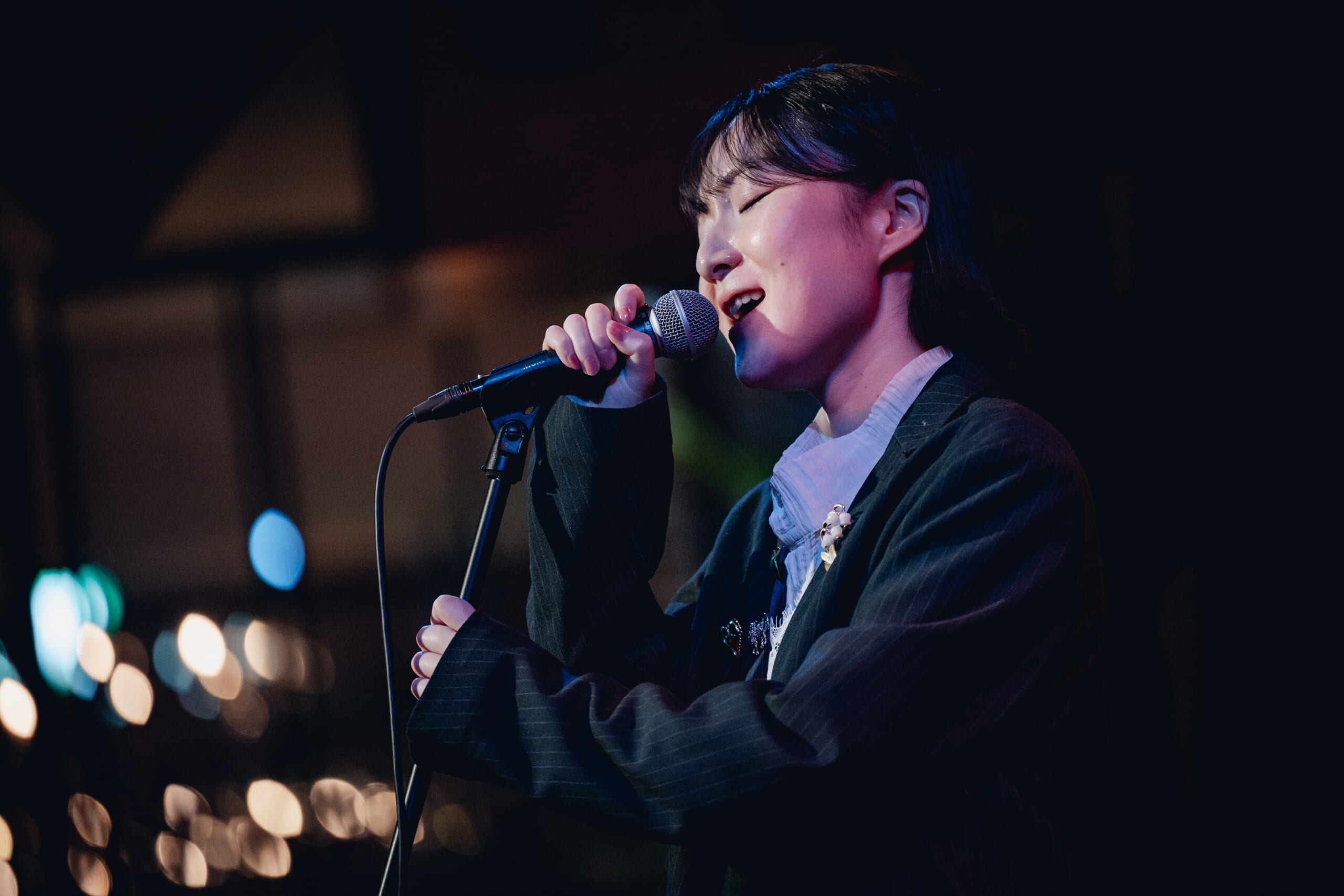 【REPORT】 ZIN × Som 「BLUEW」が醸成する、共に生き抜くための意志。 DSC_9502-scaled