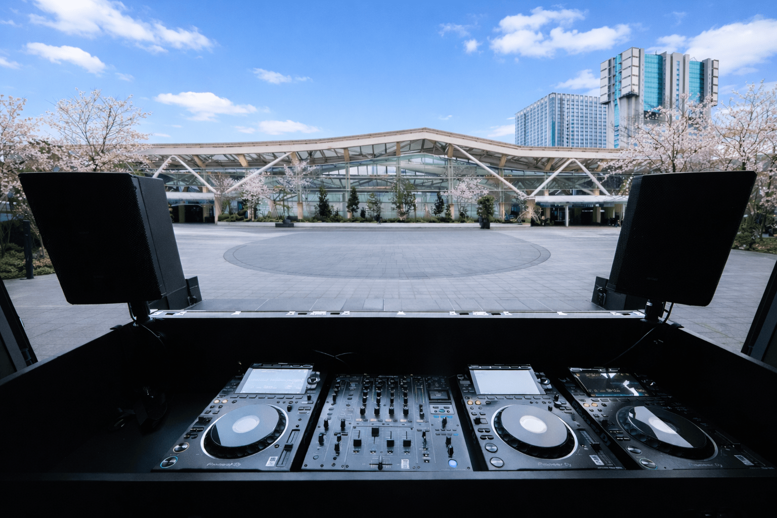 【漂流音楽 × Qetic】街全体をフロアにする「NU Festival」フィールドガイド NU-Park 【漂流音楽 × Qetic】街全体をフロアにする「NU Festival」フィールドガイド NU-Park