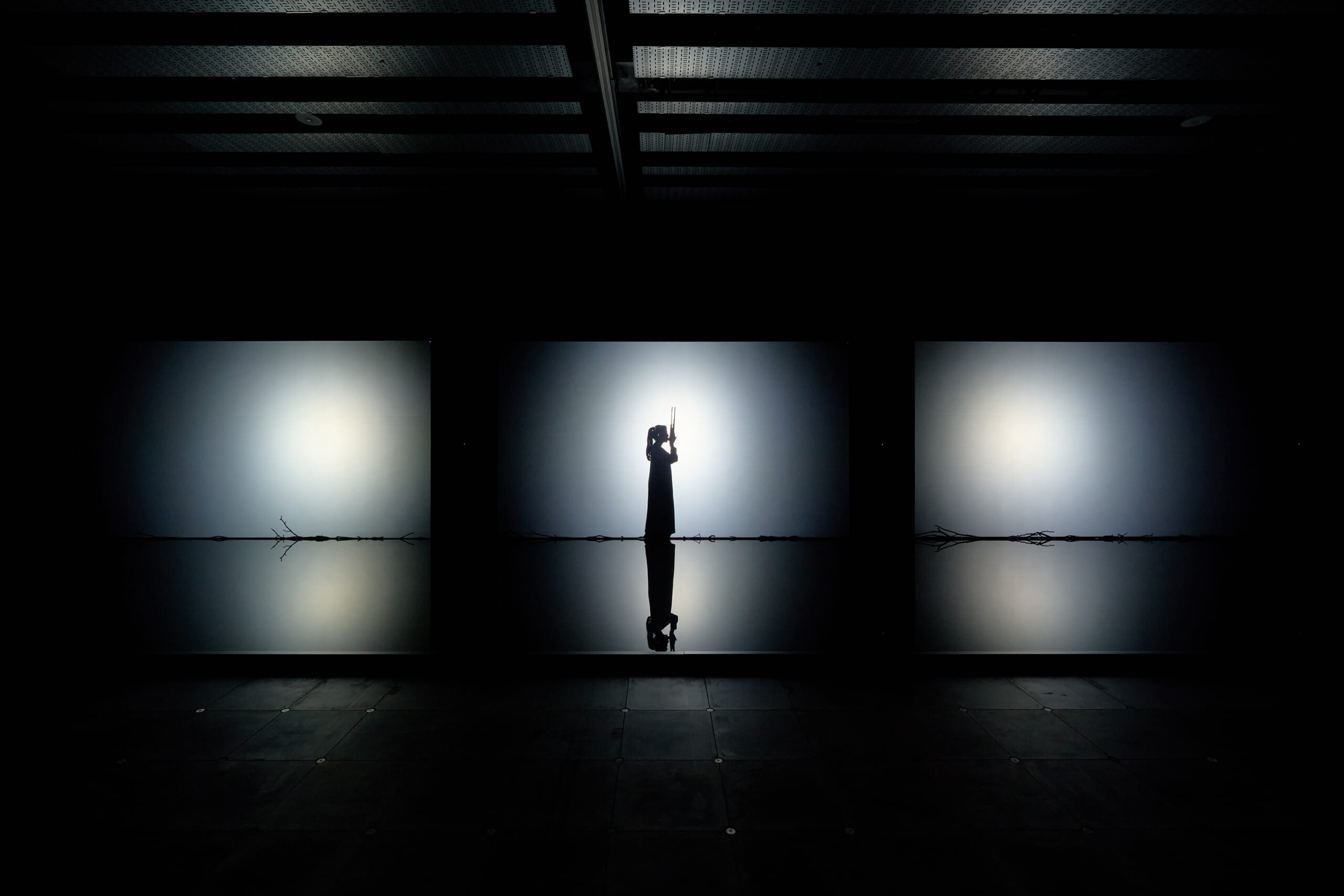 あの表情、あの指先を、目の前で。坂本龍一＜KAGAMI+＞レポート Ryuichi-Sakamoto-KAGAMI-at-VS_Photo-Takeshi-Asano_038-scaled